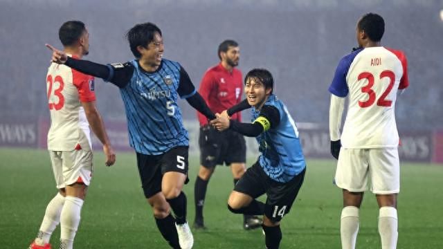 亞冠申花敗川崎，無緣八強(qiáng)，C羅對(duì)決夢(mèng)破。