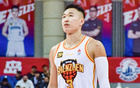 賀希寧表現(xiàn)不佳，16中5得16分8板助斷少。三分9中3。