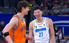 京滬對決慘烈，罰球懸殊，北京10連勝被上海22分逆轉(zhuǎn)。