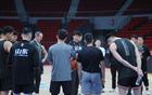 CBA終極對決：兩席四強，山東新疆激戰(zhàn)慘烈