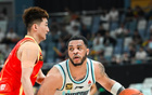 20分大勝，聯(lián)盟第一遭翻盤！雙外援狂砍65分，孫銘徽狀態(tài)不佳。