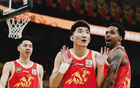 紅衣男多次鬧事，身份曝光！慣犯再現(xiàn)，遼籃主場惹事，廣廈嚴懲不貸。