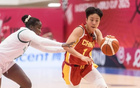 40中19，轟53分15板，女籃新雙核顯威。無張子宇，輸球亦有收獲。